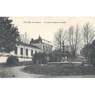 Thiviers - Le Jardin Public et l’École
